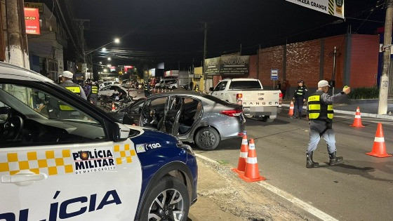 Cinco motoristas são presos dirigindo bêbados em Cuiabá