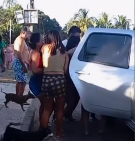 Homem recebe ligação, sai na porta de casa e é morto com 7 tiros