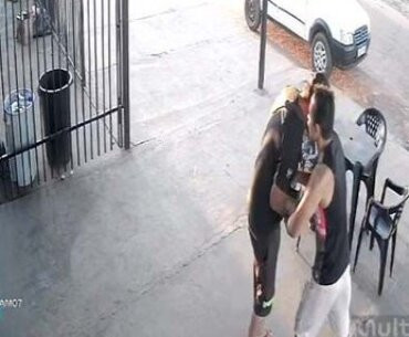 Músico de grupo de pagode é morto a facadas em distribuidora de bebidas 