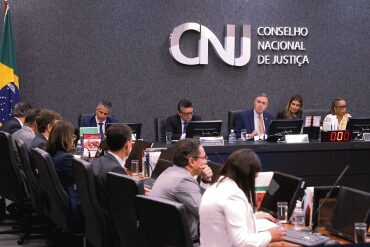 CNJ aprova resolução que endurece regras para concessão de benefícios a magistrados 