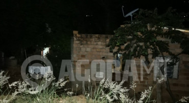 Jovem é chamado no portão por amigo e acaba morto a tiros 