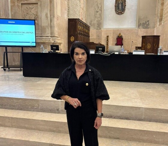 Juíza Jaqueline Cherulli AMAM