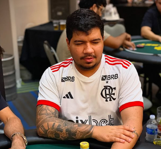 Bombeiro preso em operação
