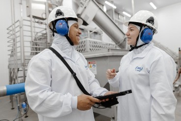 Frigorífico tem mais de 190 vagas de emprego abertas em oito cidades de MT