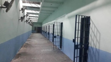 Três são condenados por envolvimento em esquema de entrada celulares em presídio em MT