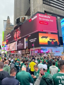 Presidente da Fifa se impressiona com palmeirenses em Nova York: 
