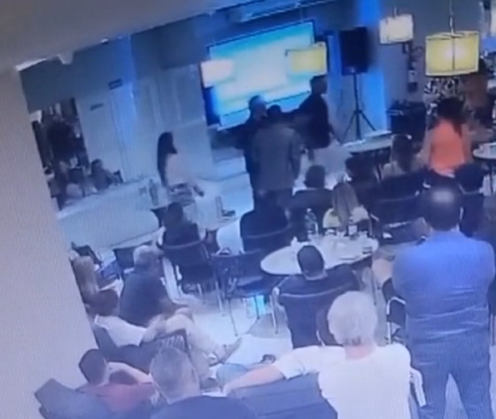 Briga entre policial e advogado