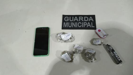 Motociclista preso com drogas em VG 