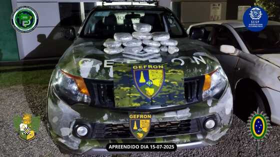 supermaconha taxi.jpeg