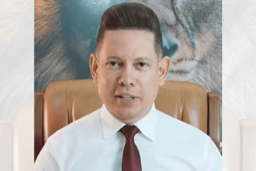 Bispo Bruno Leonardo é acusado de manipulação digital no YouTube