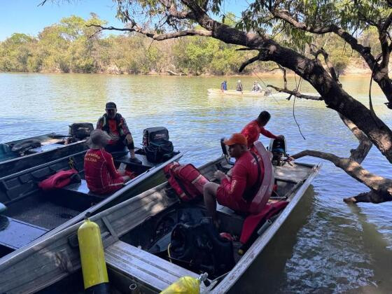 Pescador encontra corpo de homem boiando no Rio Cuiabá 