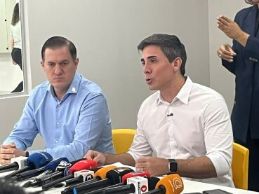Três adolescentes que espancaram colega em escola são 'internadas'